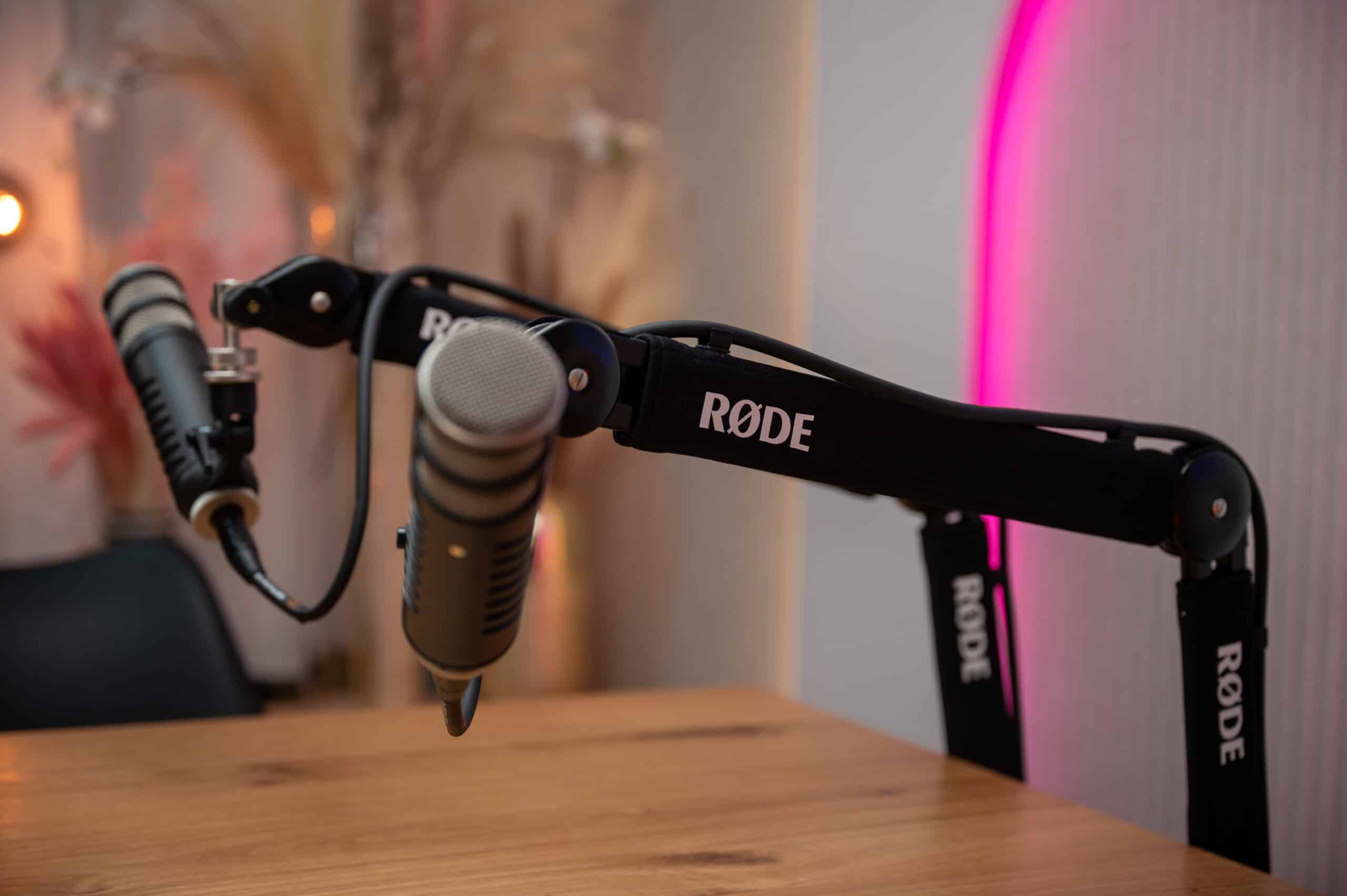 Tvorba podcastov, reelsiek, webinárov a kurzov - Vibecast štúdio